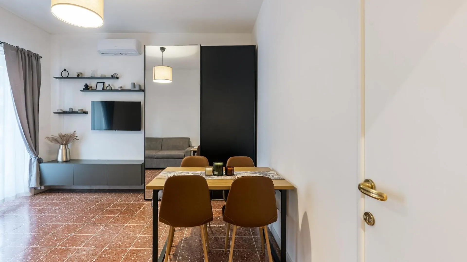 The Living Garden Apartment Rome